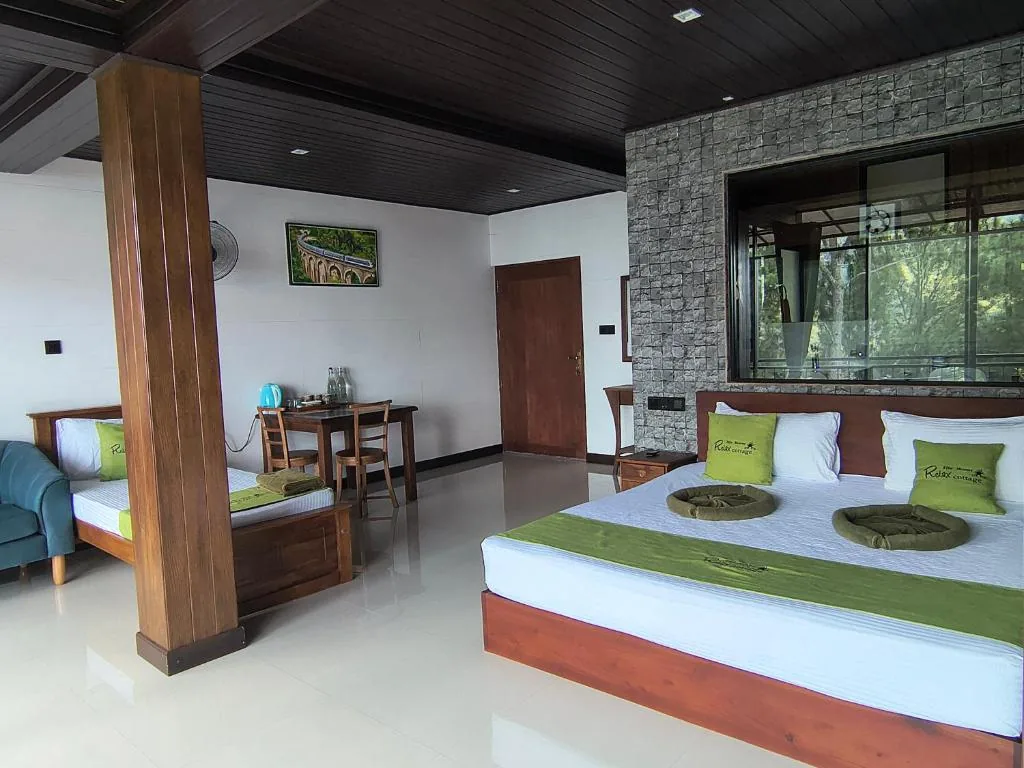 Deluxe Triple Room — Ella Mount Relax Cottage